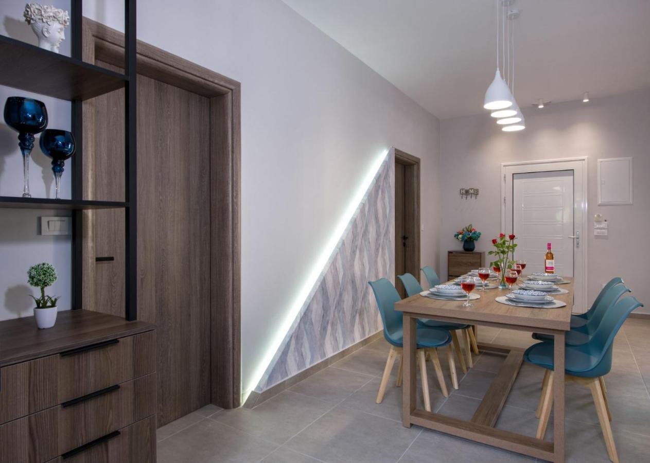 Luxury Villa Eva-Mari With Jacuzzi, 50M From The Beach Σταλός Εξωτερικό φωτογραφία