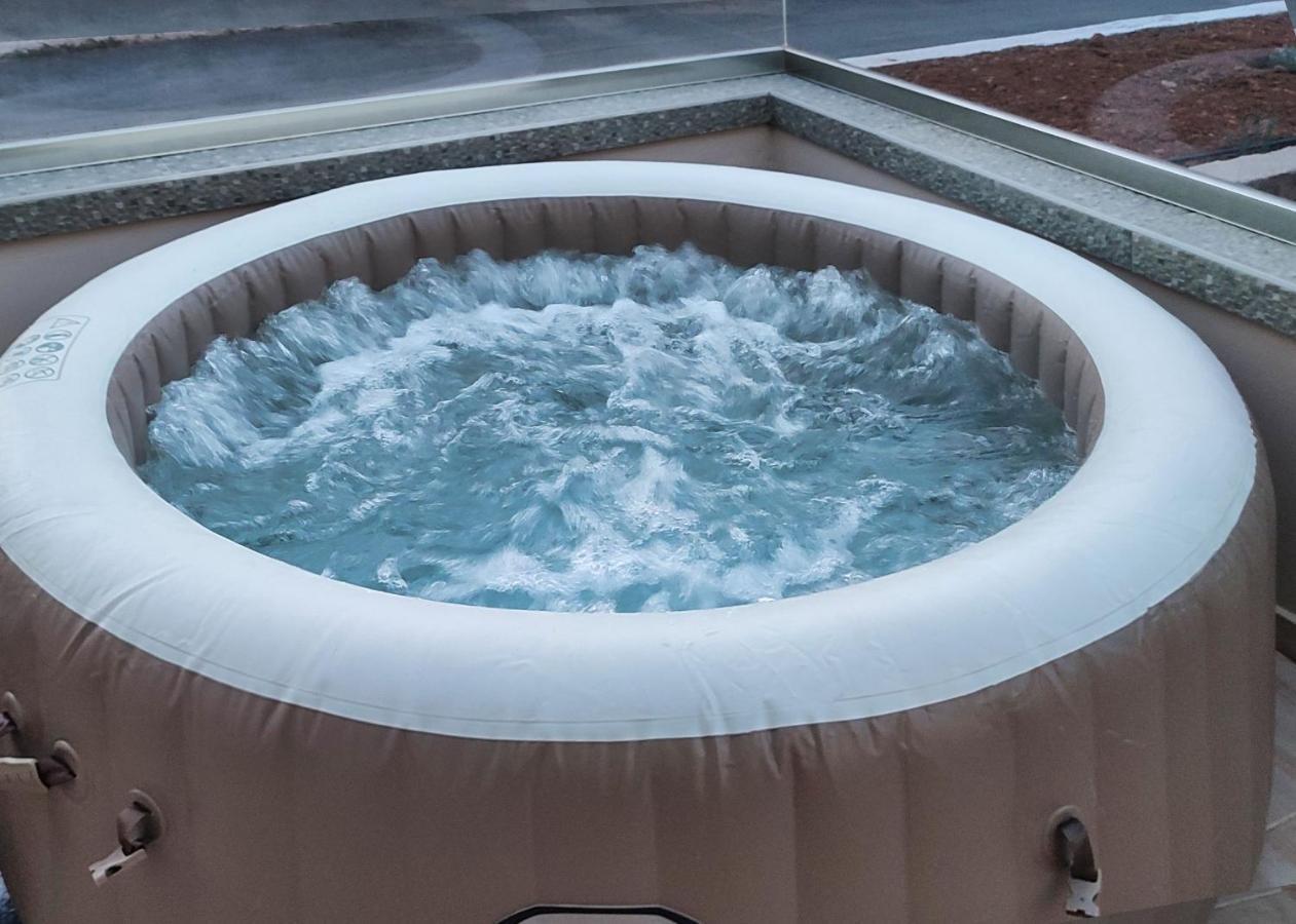 Luxury Villa Eva-Mari With Jacuzzi, 50M From The Beach Σταλός Εξωτερικό φωτογραφία